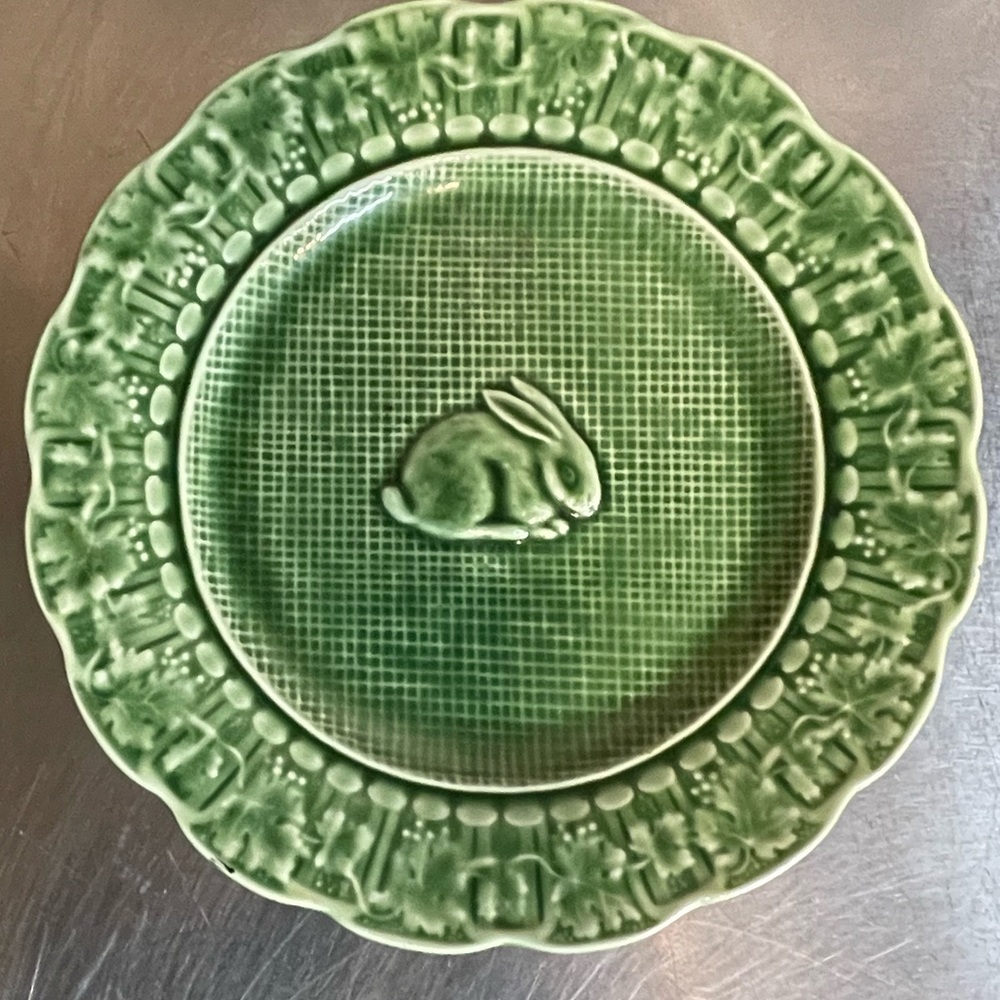 Vintage Bordallo Pinheiro Bunny Rabbit Desert Plate